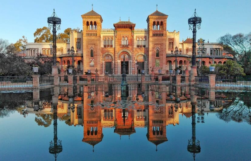 Entertainment in Seville